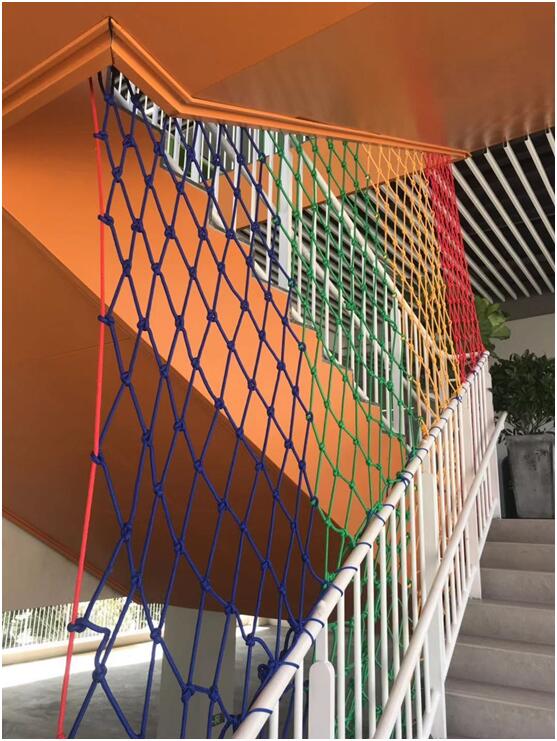 幼兒園樓梯安全防護網